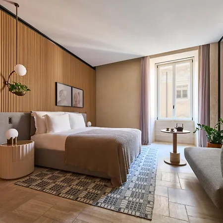 Отель Six Senses
